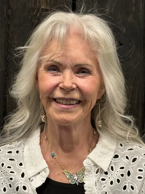 Linda N. Linda N.